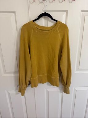 Rivet & Thread M Mystic Yellow Balloon Sleeve Sweatshirt 100% Cotton USA